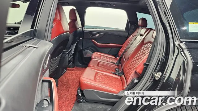 Audi SQ7 2025 thumb 11