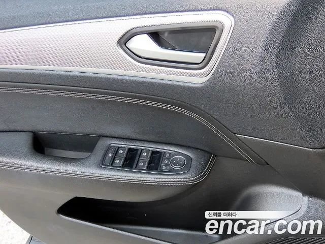 Renault-KoreaSamsung Arkana 2024 thumb 12
