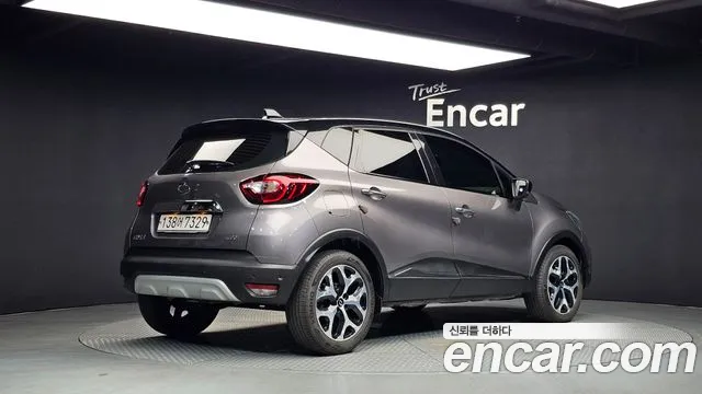 Renault-KoreaSamsung Captur 2019 thumb 2