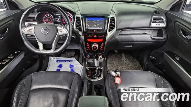 KG_Mobility_Ssangyong TIBOLI 2015 thumb 7