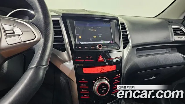 KG_Mobility_Ssangyong TIBOLI 2015 thumb 12