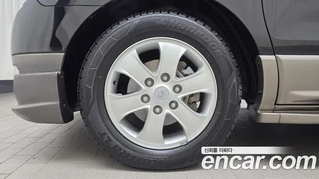 Hyundai Starex 2010 thumb 5