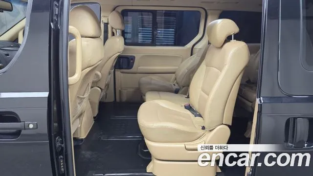 Hyundai Starex 2010 thumb 12