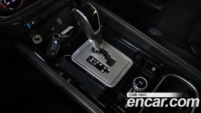 KG_Mobility_Ssangyong Rexton 2018 thumb 9