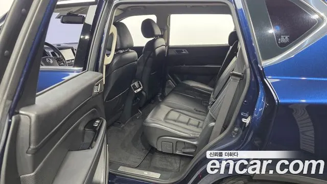 KG_Mobility_Ssangyong Rexton 2018 thumb 11