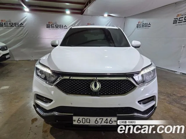KG_Mobility_Ssangyong Rexton 2018 thumb 2