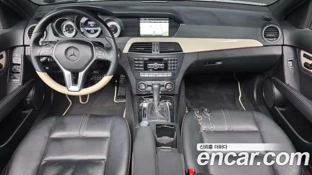 Mercedes-Benz C-Класс 2012 thumb 7