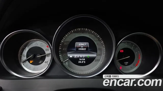 Mercedes-Benz C-Класс 2012 thumb 8