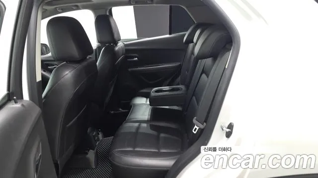 ChevroletGMDaewoo Tracker 2015 thumb 12