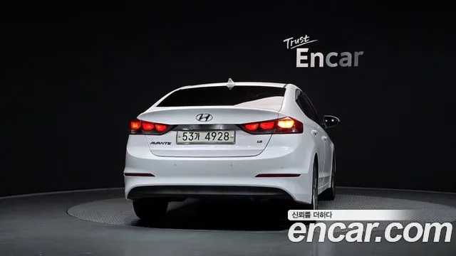 Hyundai Avante 2017 thumb 4