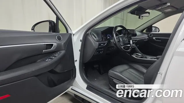 Hyundai Sonata 2021 thumb 11