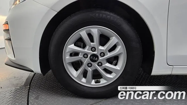 Kia K3 2019 thumb 5
