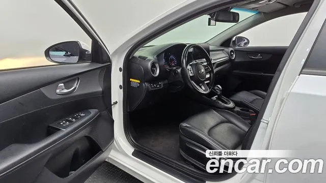 Kia K3 2019 thumb 10