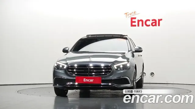 Mercedes-Benz E-Класс 2019 thumb 2
