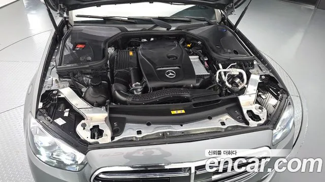 Mercedes-Benz E-Класс 2019 thumb 5