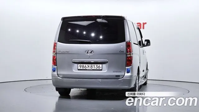 Hyundai Starex 2013 thumb 3