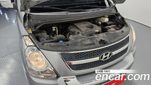 Hyundai Starex 2013 thumb 5
