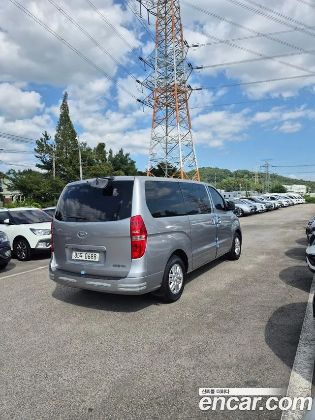 Hyundai Starex 2018 thumb 5