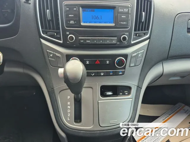 Hyundai Starex 2018 thumb 10