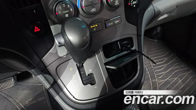 Hyundai Starex 2014 thumb 9