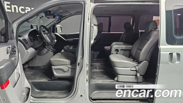 Hyundai Starex 2014 thumb 11