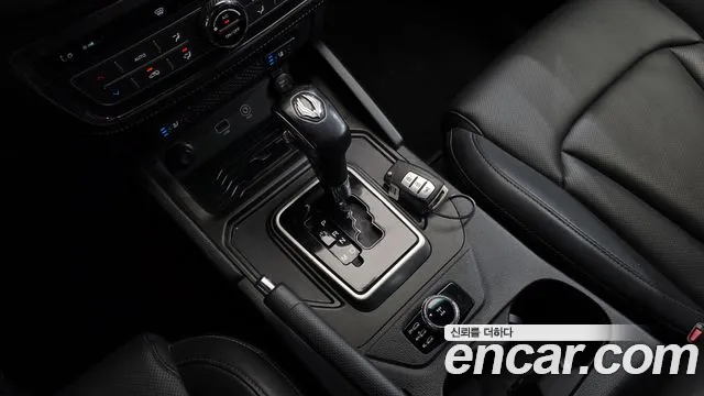 KG_Mobility_Ssangyong Rexton 2019 thumb 9