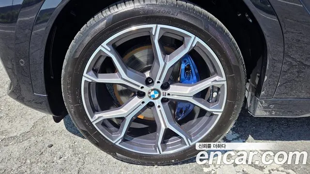 BMW X6 2023 thumb 5
