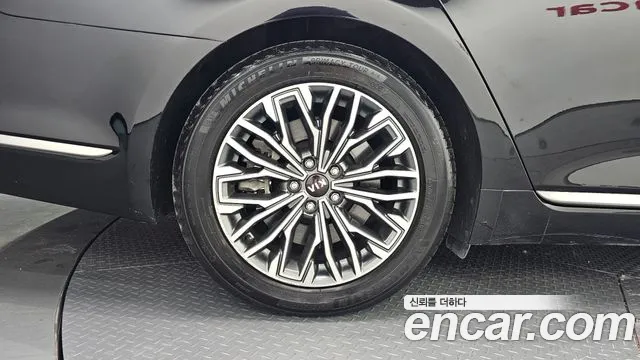 Kia K9 2018 thumb 5