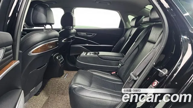 Kia K9 2018 thumb 11