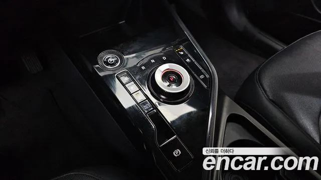 Kia Niro 2023 thumb 9
