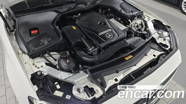 Mercedes-Benz E-Класс 2023 thumb 6