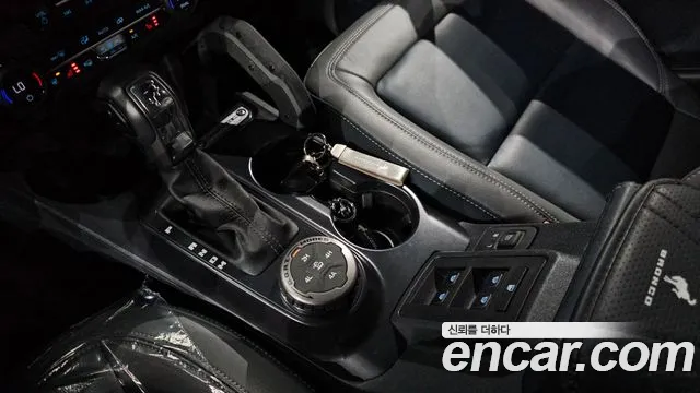 Ford Bronco 2024 thumb 8