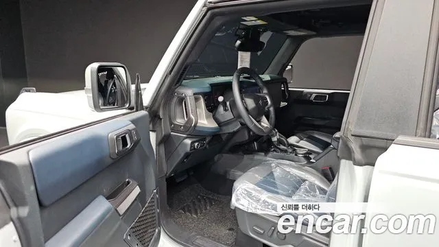 Ford Bronco 2024 thumb 9