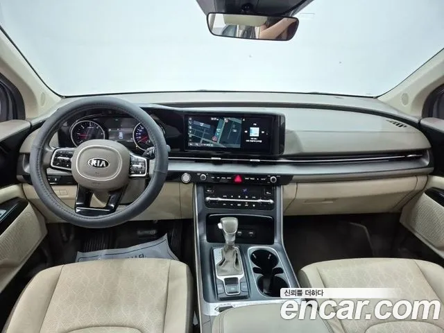 Kia Carnival 2021 thumb 8