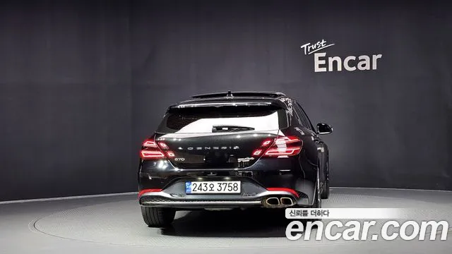 Genesis G70 2022 thumb 4