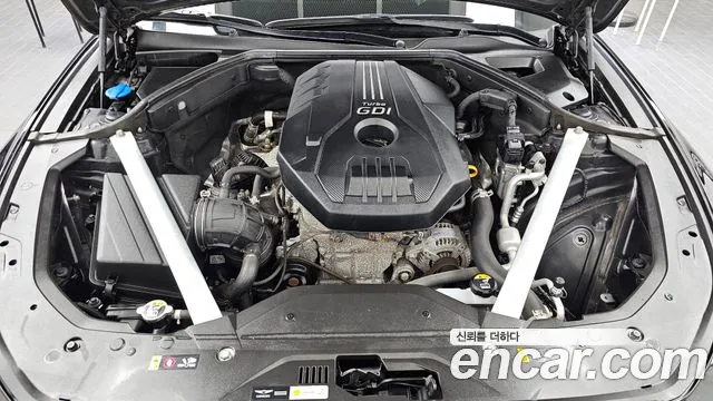 Genesis G70 2022 thumb 6
