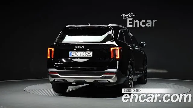 Kia Sorento 2023 thumb 4