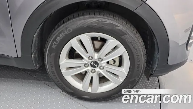 Kia Sportage 2018 thumb 5