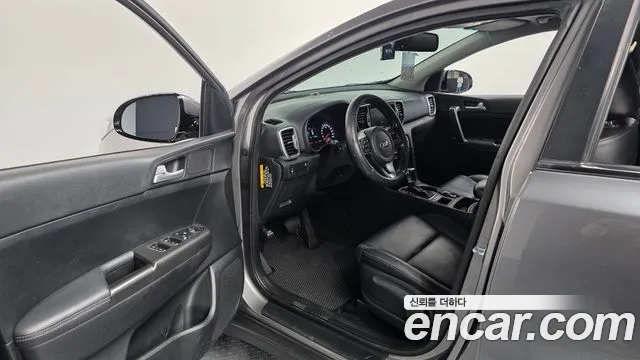 Kia Sportage 2018 thumb 10