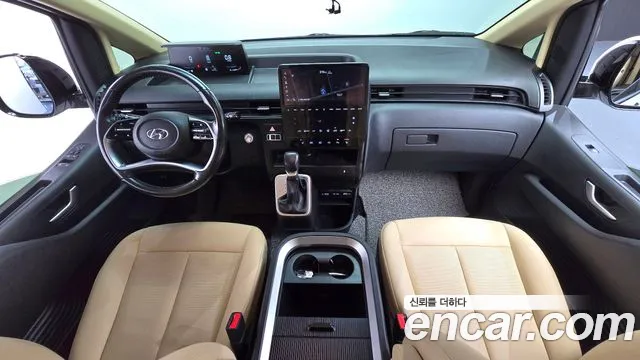 Hyundai Staria 2022 thumb 7