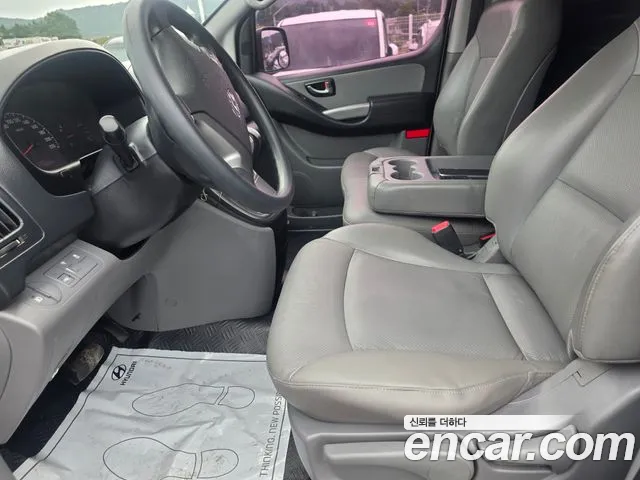 Hyundai Starex 2017 thumb 7