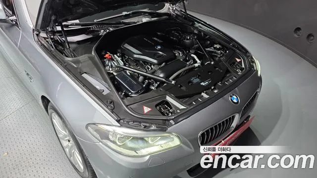 BMW 5-Series 2015 thumb 6