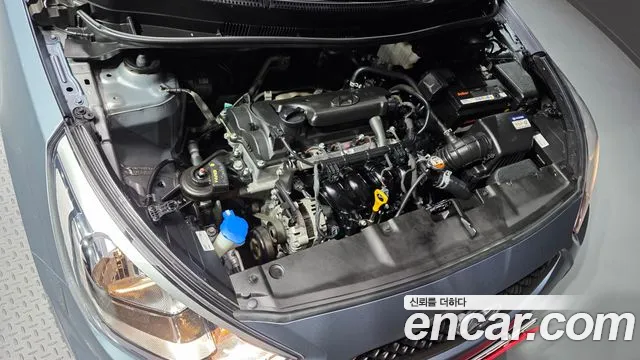 Hyundai Accent 2017 thumb 6