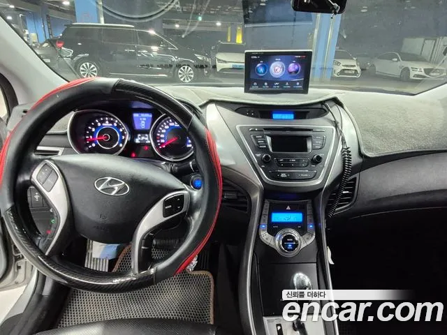 Hyundai Avante 2013 thumb 7