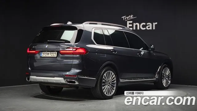 BMW X7 2021 thumb 2