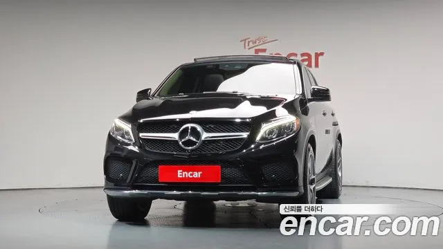 Mercedes-Benz GLE 2017 thumb 2