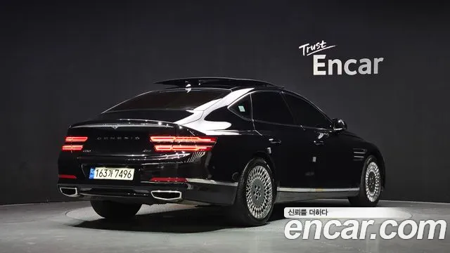 Genesis G80 2022 thumb 2