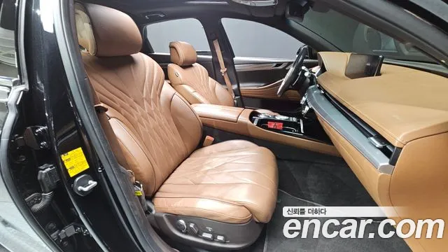 Genesis G80 2022 thumb 12