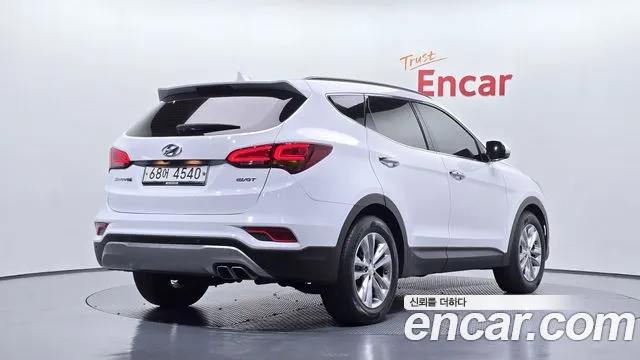 Hyundai Santa Fe 2015 thumb 2