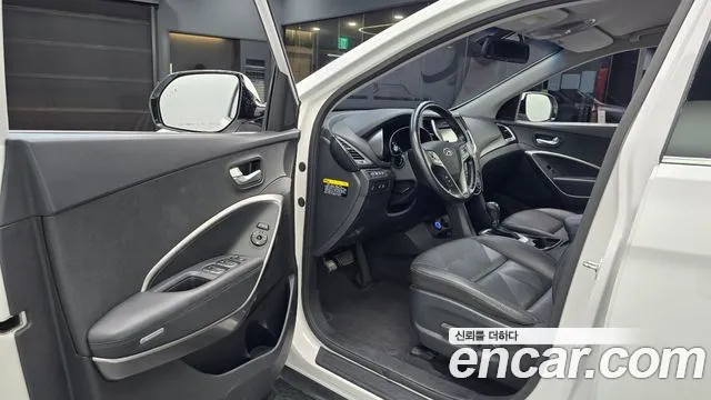 Hyundai Santa Fe 2015 thumb 10